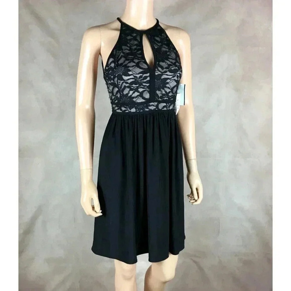 Morgan & Company Juniors' Glitter Lace Cutout Party Dress NWT 1/2 - Picture 9 of 11